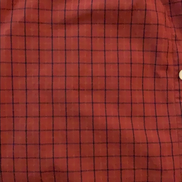 Button down - Picture 3 of 3